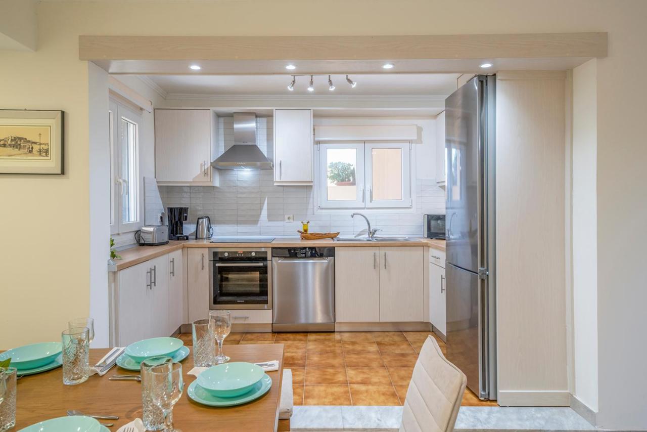 Portes By Mediterraneanvillas Villa Peritheia